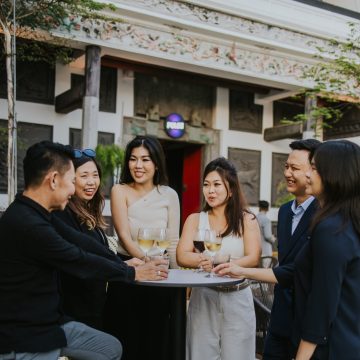 riverhouse-courtyard-networking-drinks.jpg