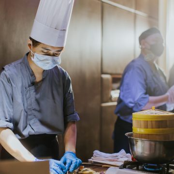 riverhouse-live-chef-station.jpg